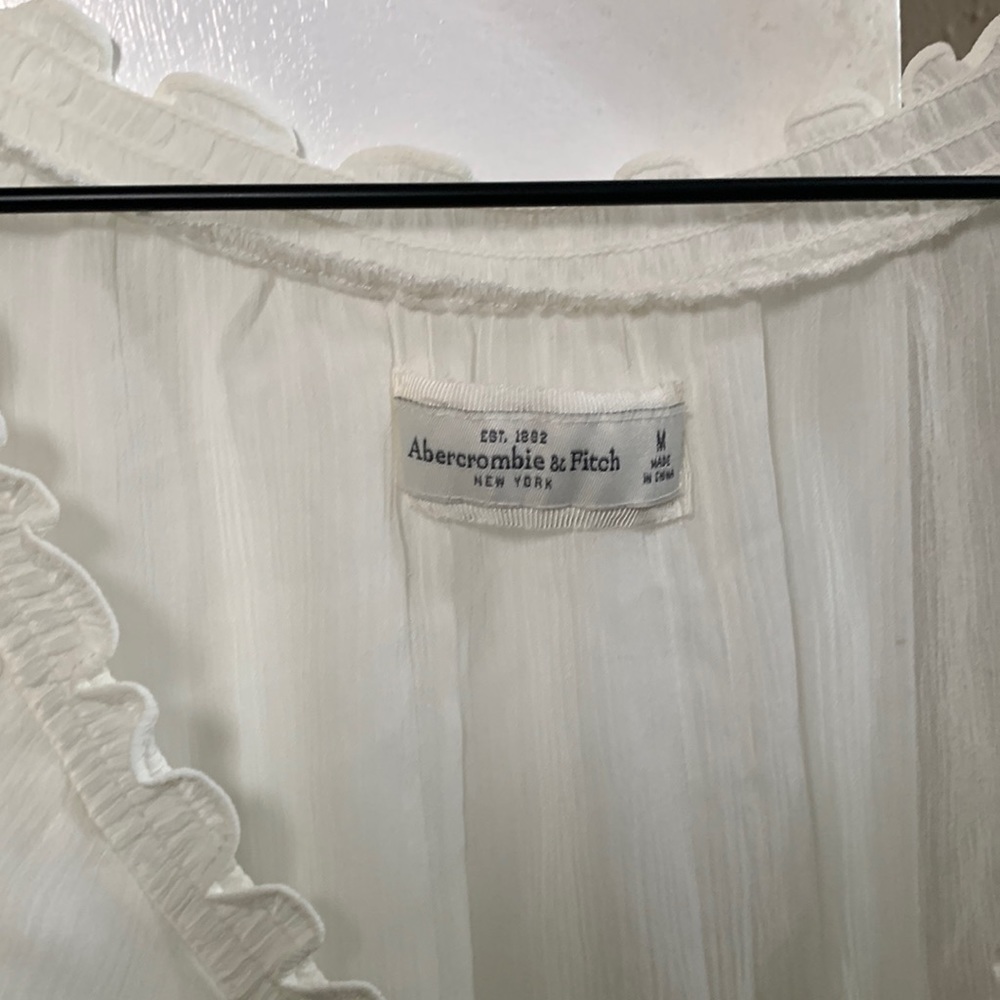 Ladies blouse white Abercrombie &Fitch pre loved